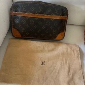 Vintage Louis Vuitton Mono. Toiletry Pouch